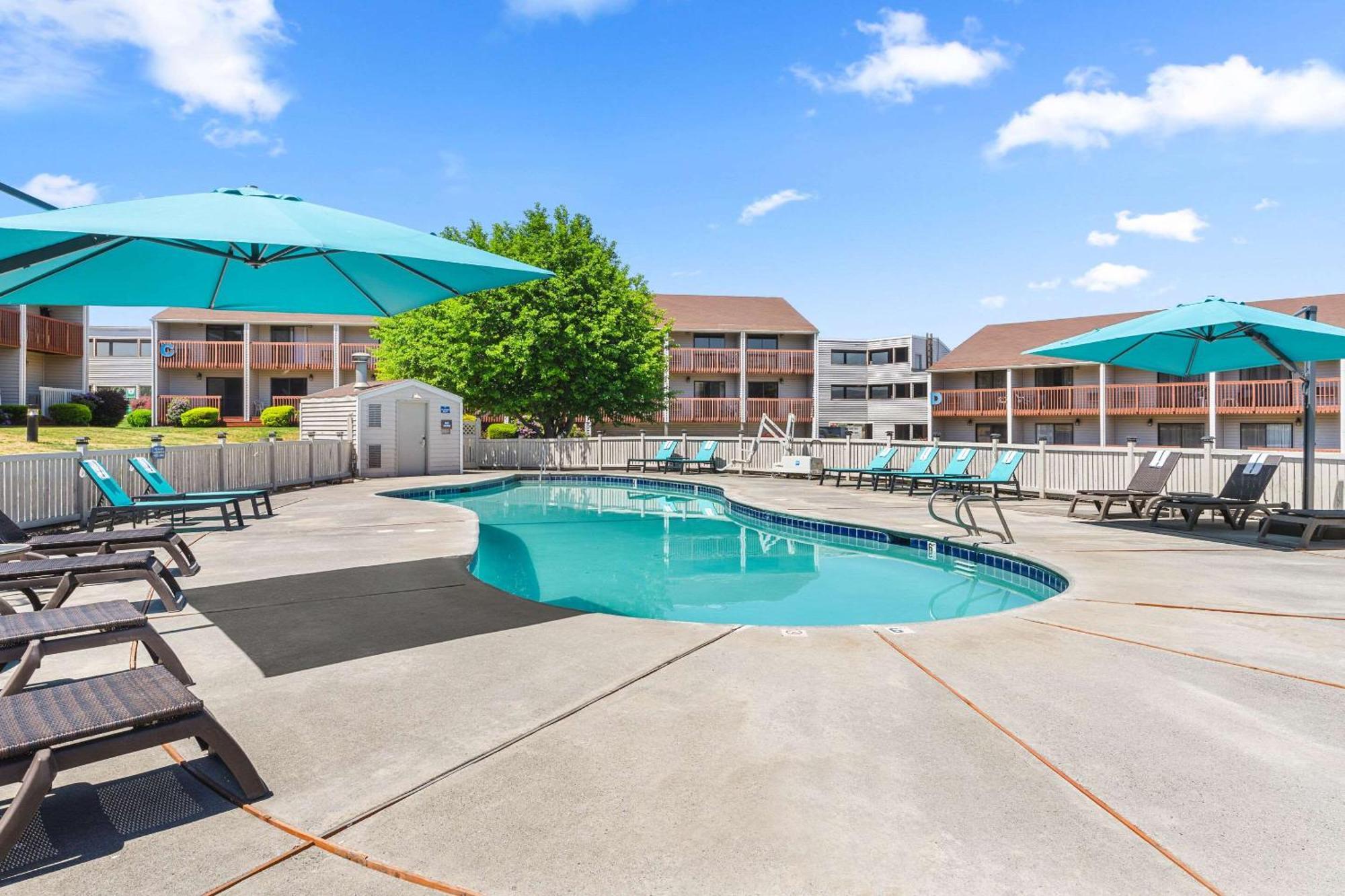 Columbia River Hotel, Ascend Hotel Collection The Dalles Exterior foto